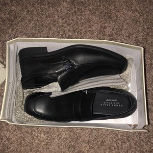 Perry Ellis Portfolio black dress shoes (never worn)